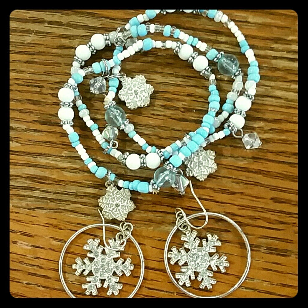 Snowflake Earrings/ Bracelet